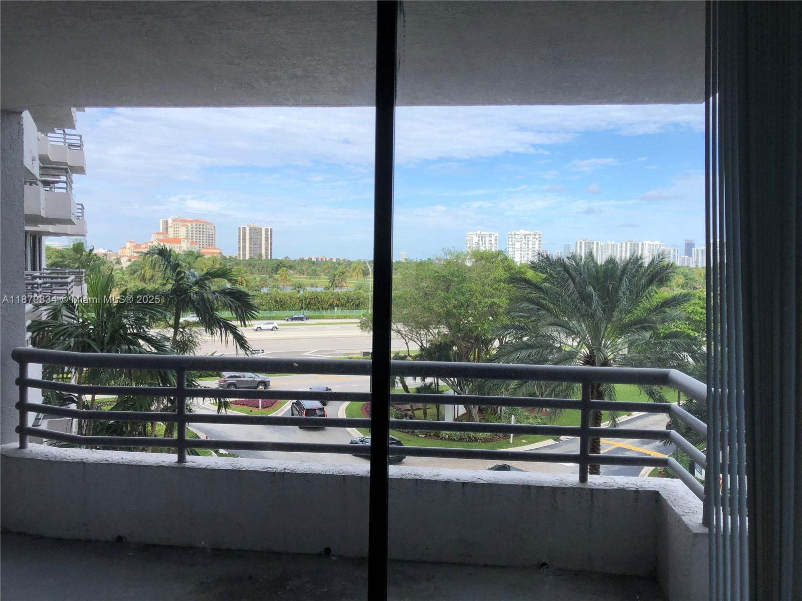 PARC CENTRAL AVENTURA SOU - Residential