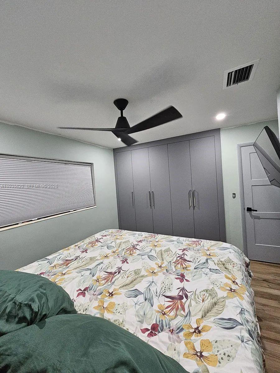 CUTLER RIDGE MANOR ESTATE - Residential