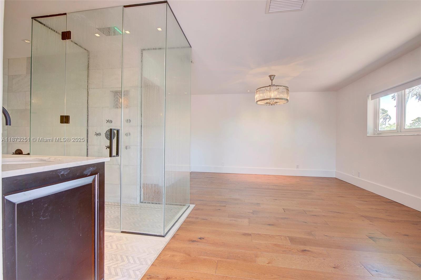 LANDINGS FIRST SEC - Residential Lease