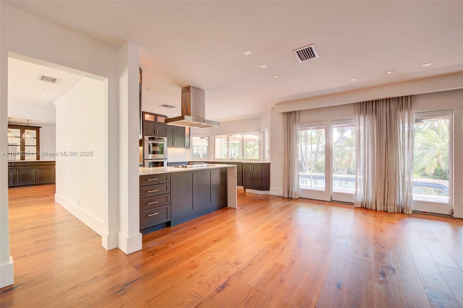 LANDINGS FIRST SEC - Residential Lease