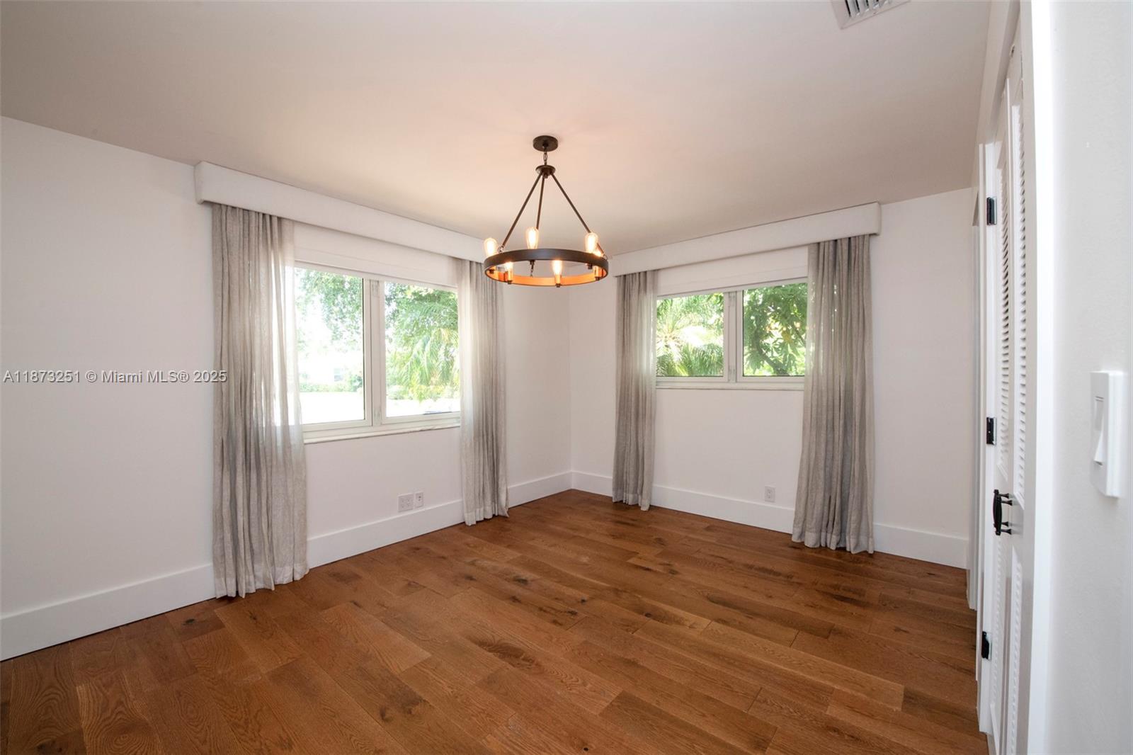 LANDINGS FIRST SEC - Residential Lease