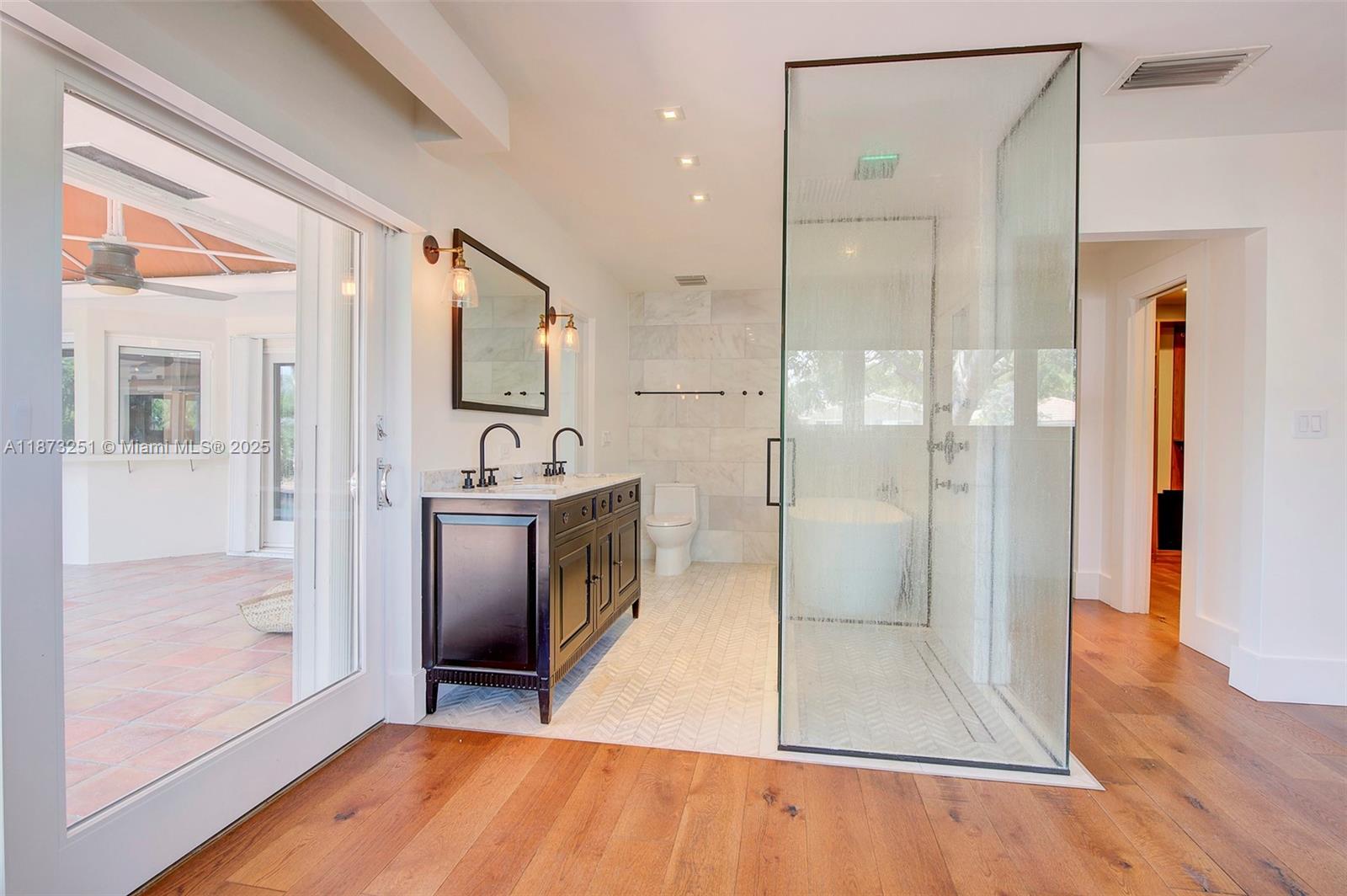 LANDINGS FIRST SEC - Residential Lease