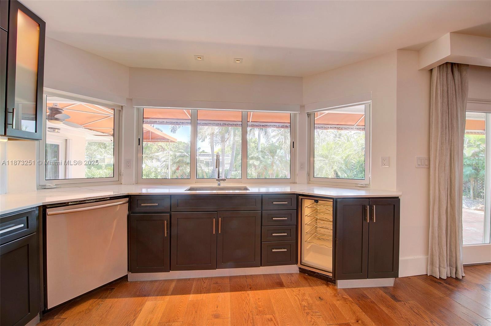 LANDINGS FIRST SEC - Residential Lease