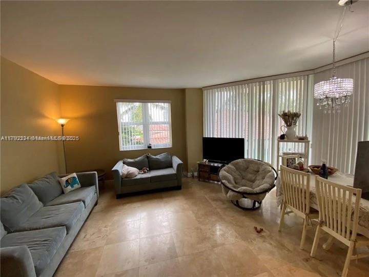 TURNBERRY VILLAGE SO TOWE - Residential