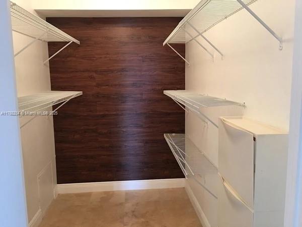 TURNBERRY VILLAGE SO TOWE - Residential