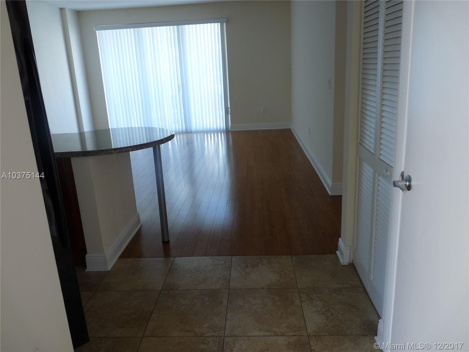 DOWNTOWN DADELAND CONDO N - Residential Lease
