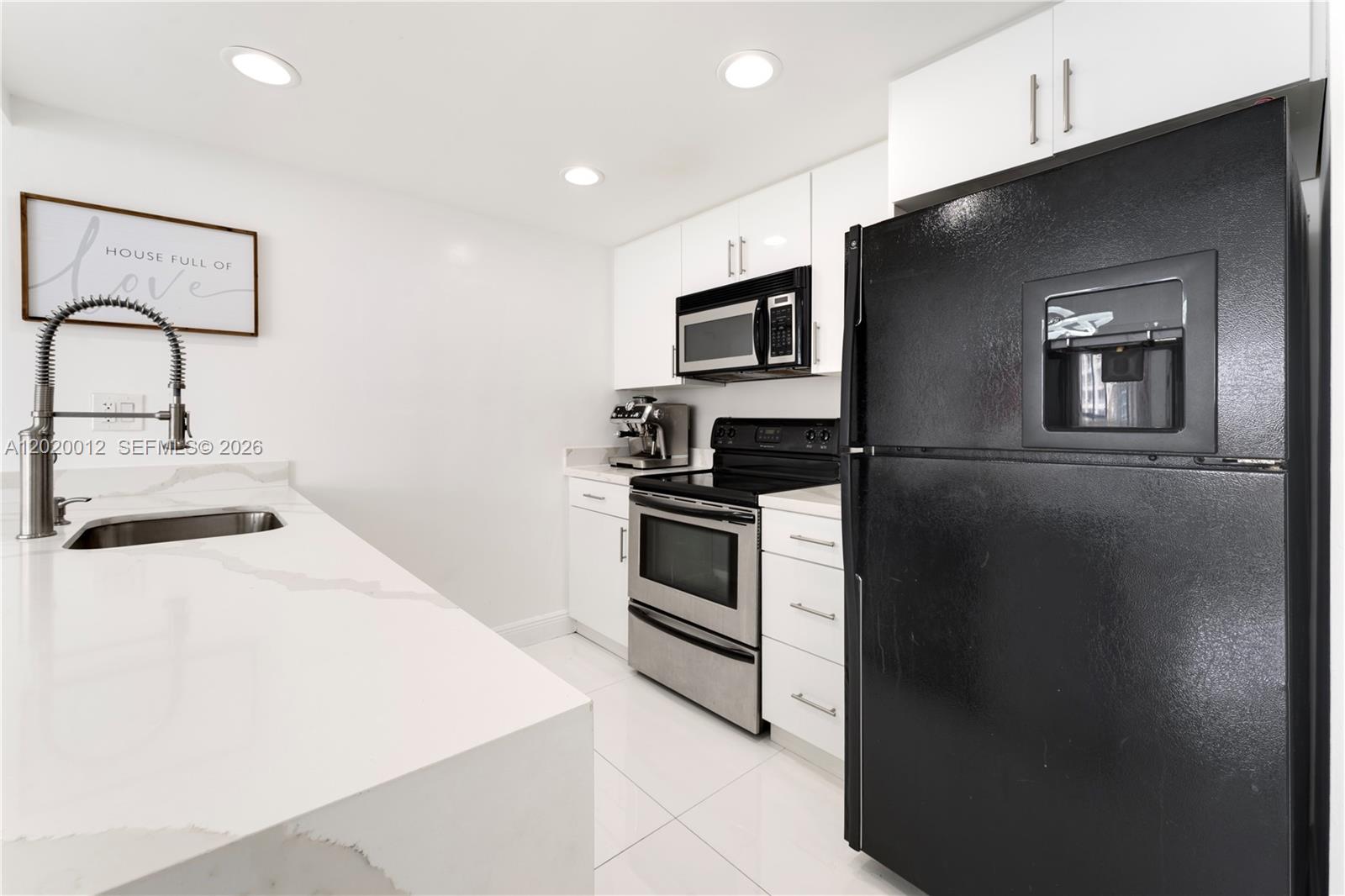 CHARTER CLUB CONDO - Residential