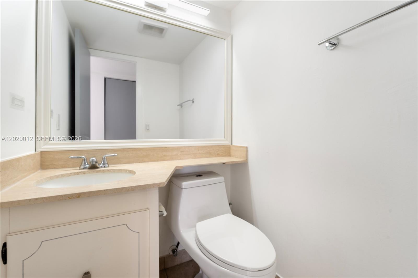 CHARTER CLUB CONDO - Residential