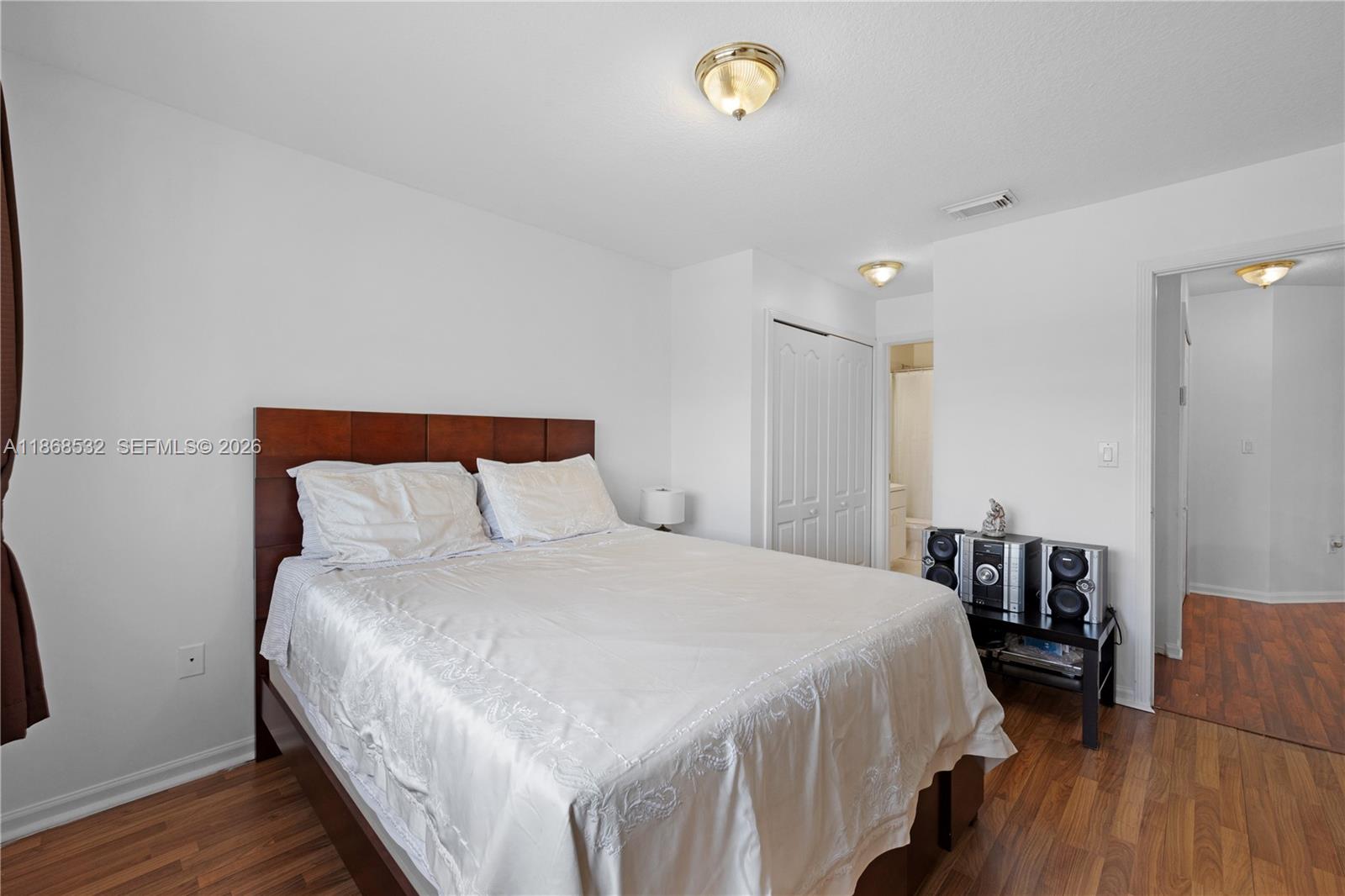 REPLAT OF PORTION OF M P - Residential