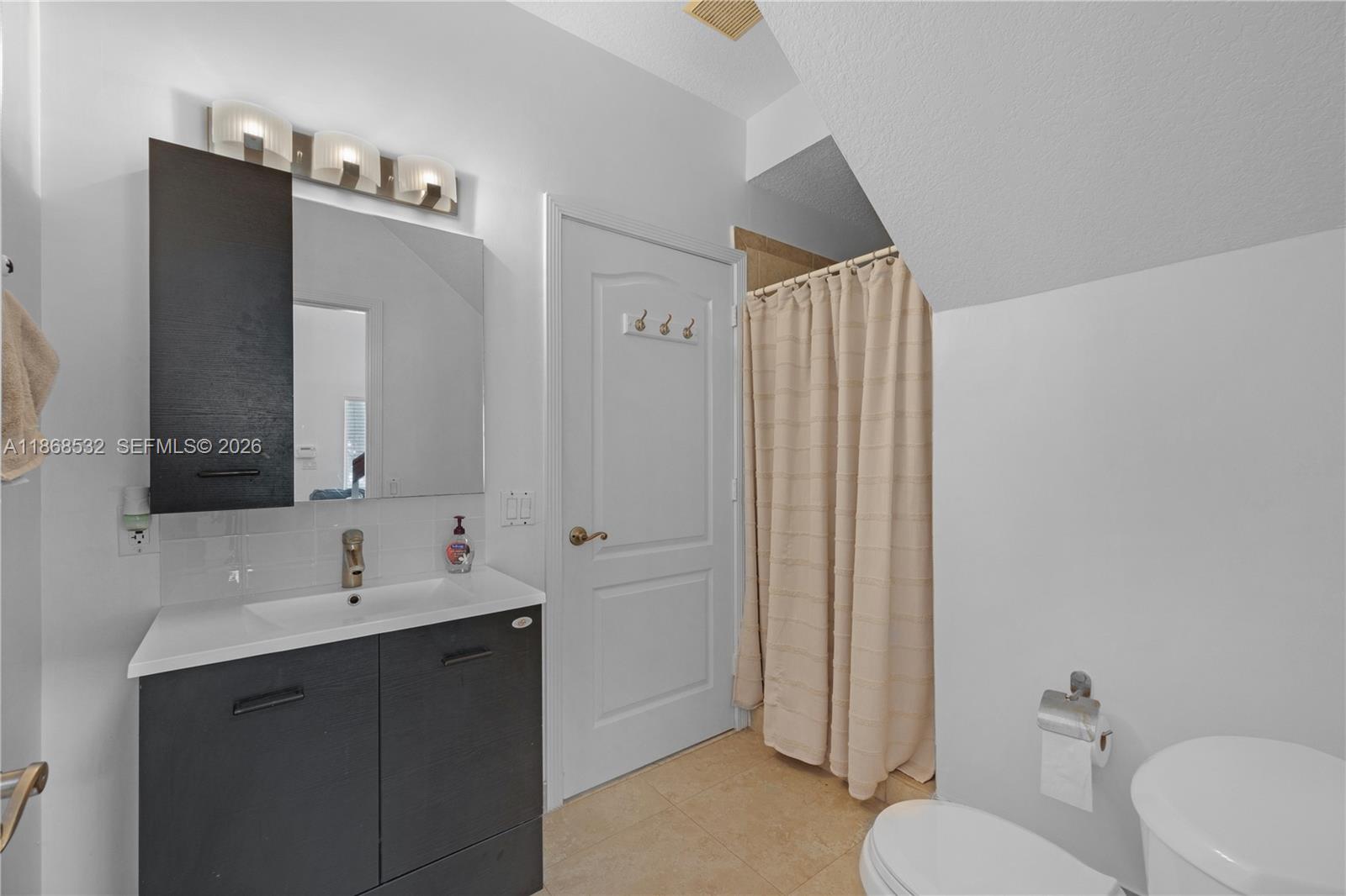 REPLAT OF PORTION OF M P - Residential