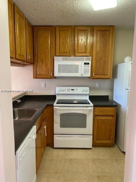 ST ANDREWS PALM BEACH CON - Residential Lease