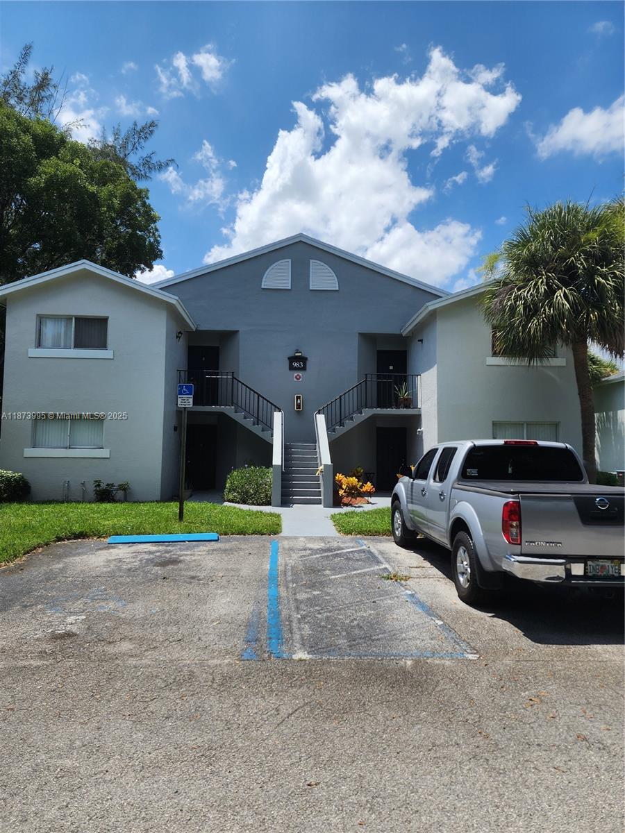 Cozy and bright, 3 bed, 2 bath, substantially renovated Villa on a canal, in resort style community of St. Andrews Palm Beach. Wood flooring in Living Room and tile in kitchen and bathrooms. The property overlooks the canal and lush greenery. One can enjoy nature views and beautiful scenery from patio. There are 3 Clubhouses which offer many amenities including pools and exercise rooms. No washer-dryer in the unit. Laundry Room is within walking distance. Well-maintained and quiet community of St. Andrews is centrally located and minutes to schools, shopping and main highways Available 10/1