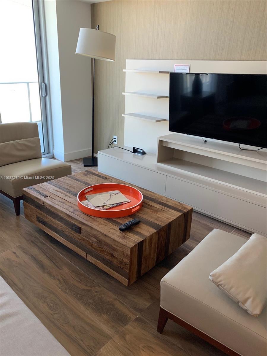 4111 SOUTH OCEAN DRIVE CO - Residential