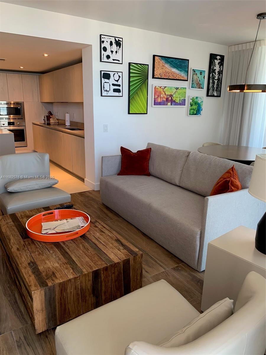 4111 SOUTH OCEAN DRIVE CO - Residential