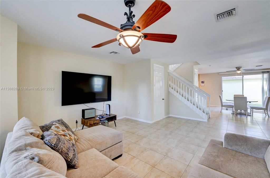 Photo of 1912 SE Grand Dr, Port Saint Lucie, FL 34952 (MLS # A11366269)