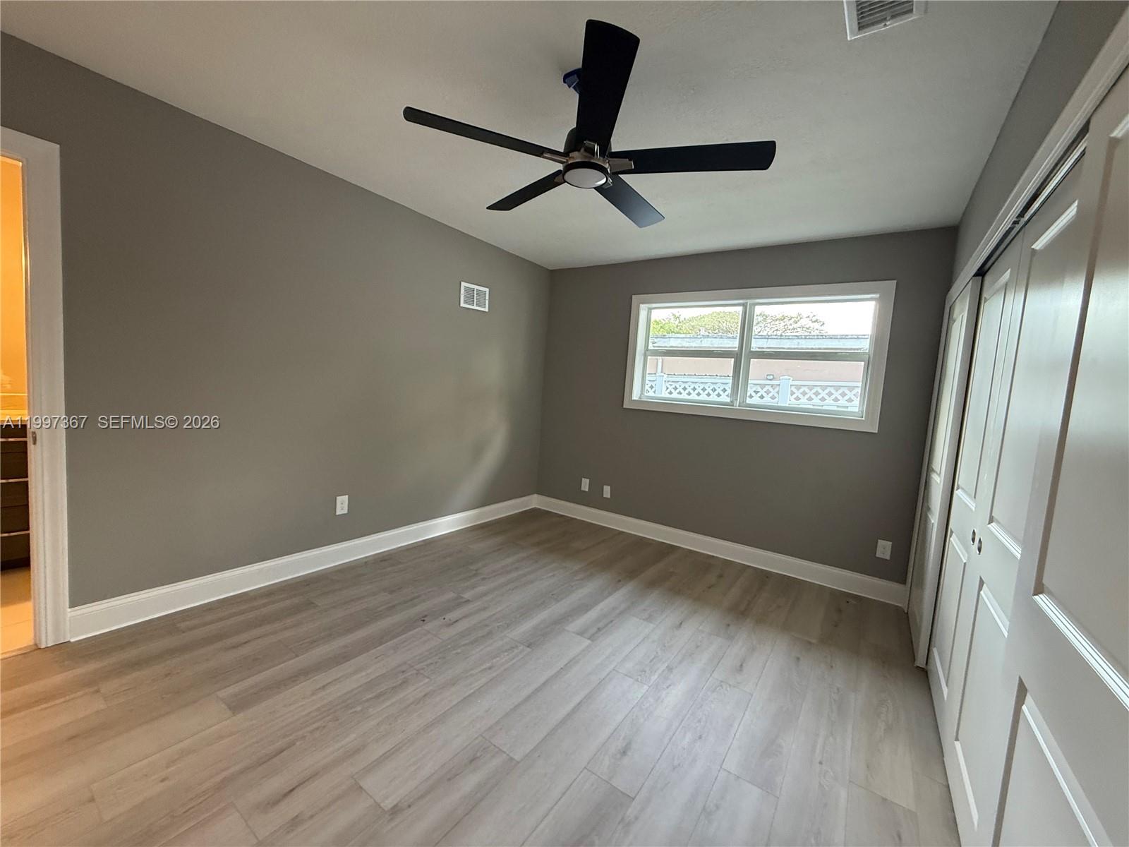 PLANTATION PARK LAKESITES - Residential