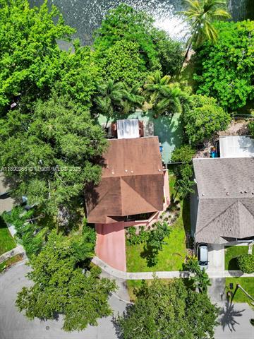 CINNAMON PLACE II - Residential