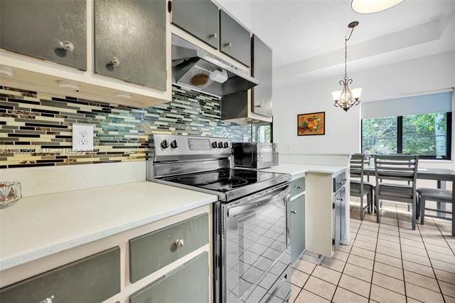 CINNAMON PLACE II - Residential