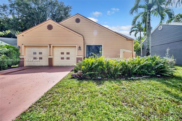 CINNAMON PLACE II - Residential