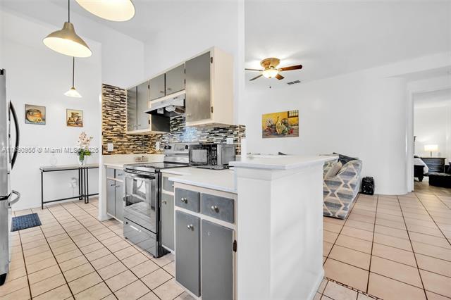 CINNAMON PLACE II - Residential