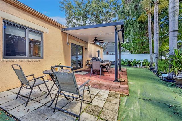 CINNAMON PLACE II - Residential