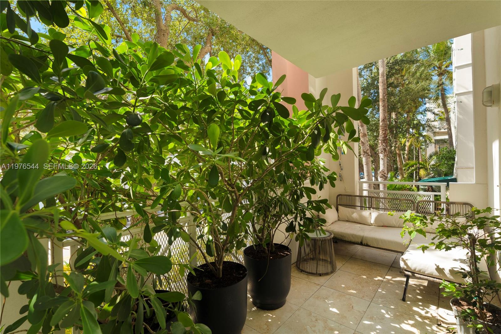MAGNOLIA CONDO - Residential Lease