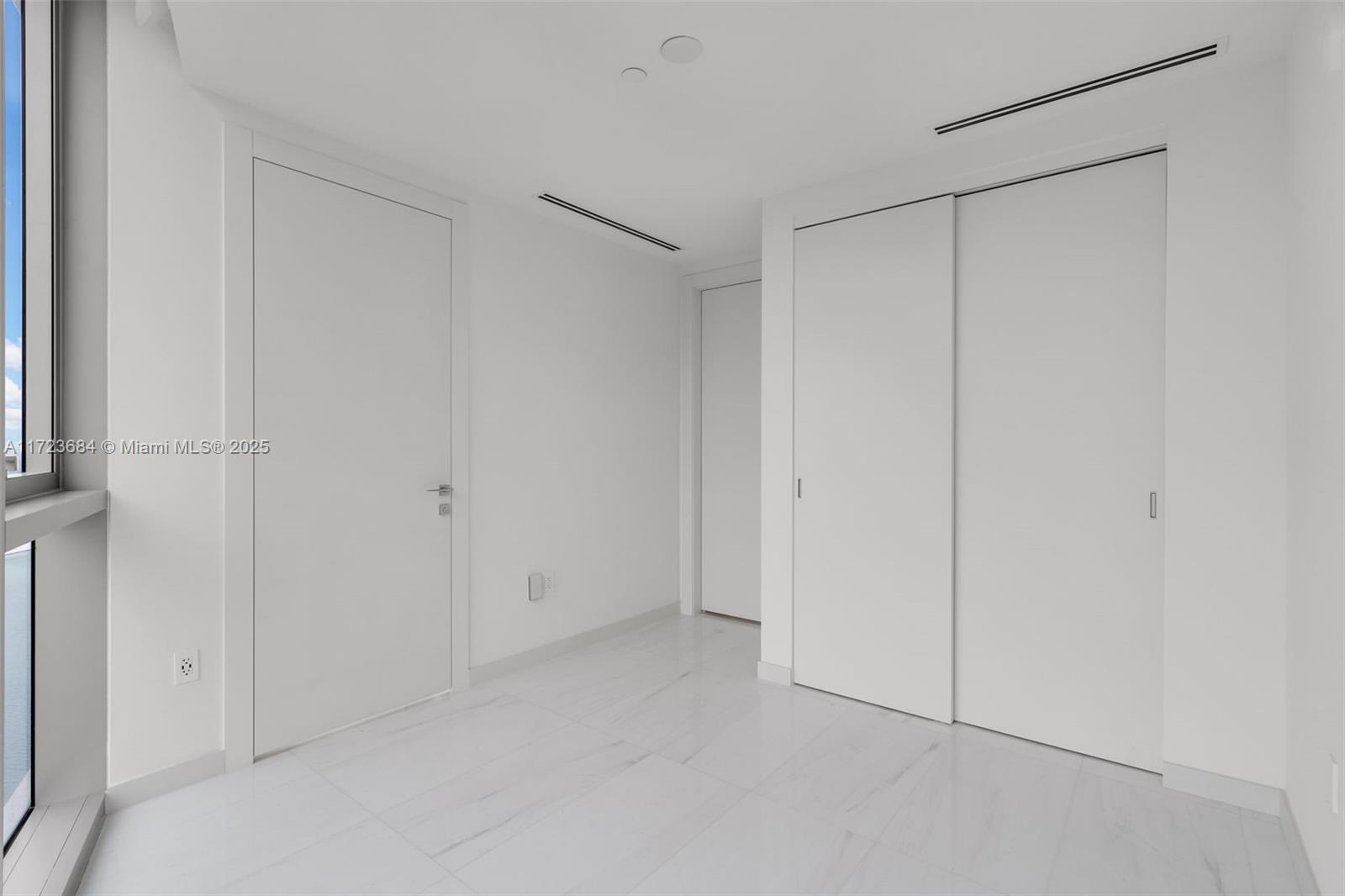 Aston Martin Residences - Residential