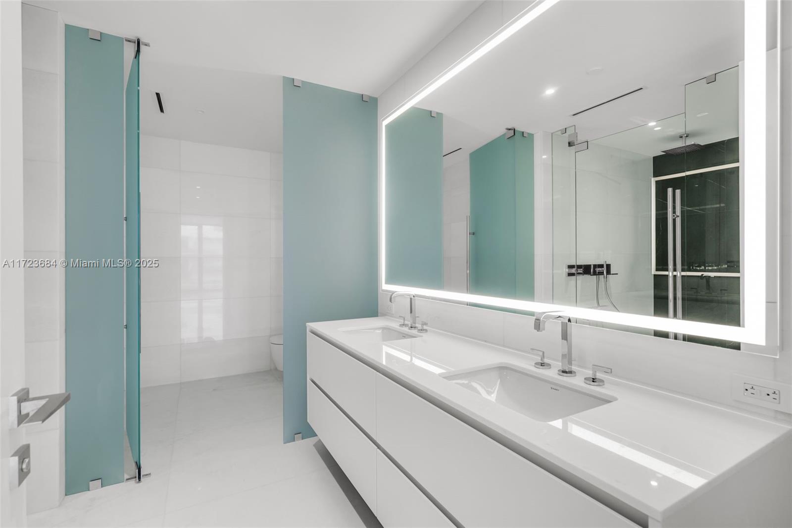Aston Martin Residences - Residential