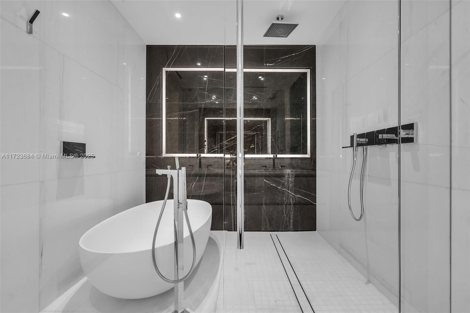 Aston Martin Residences - Residential