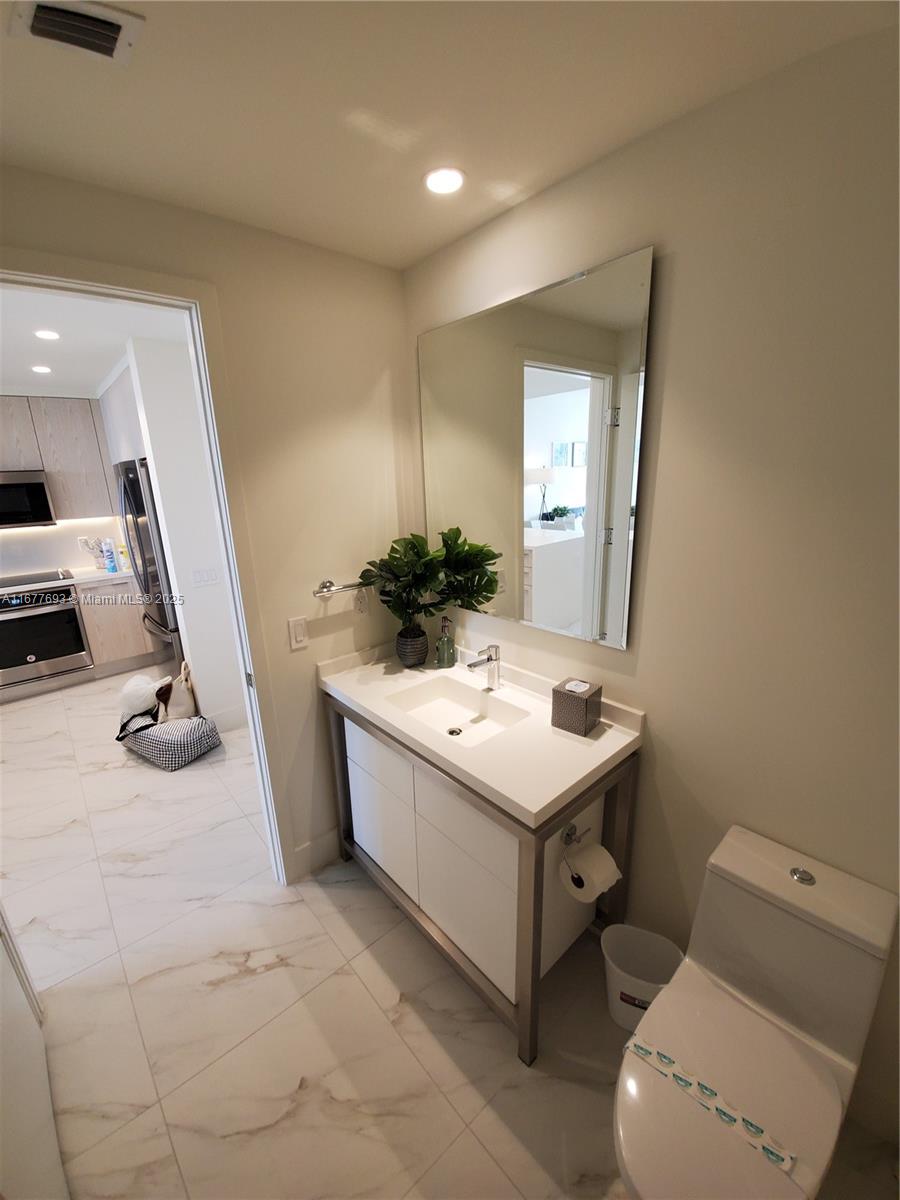 METROPICA NORTH TOWER ONE - Residential