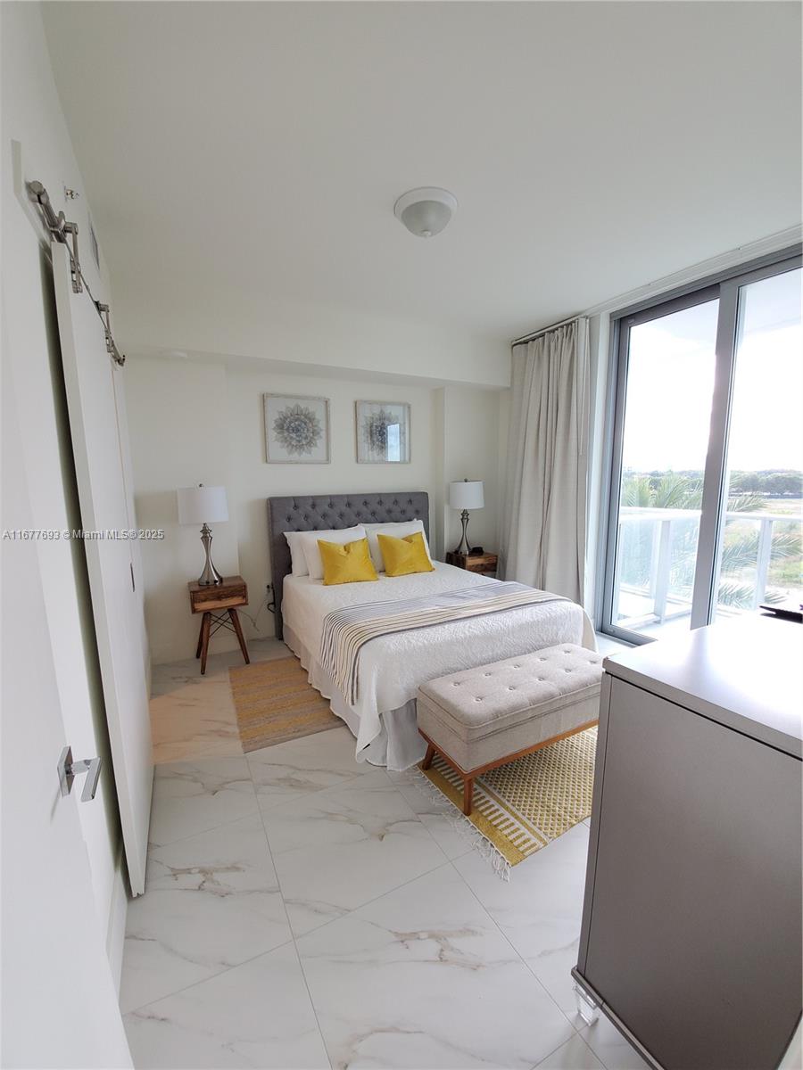 METROPICA NORTH TOWER ONE - Residential