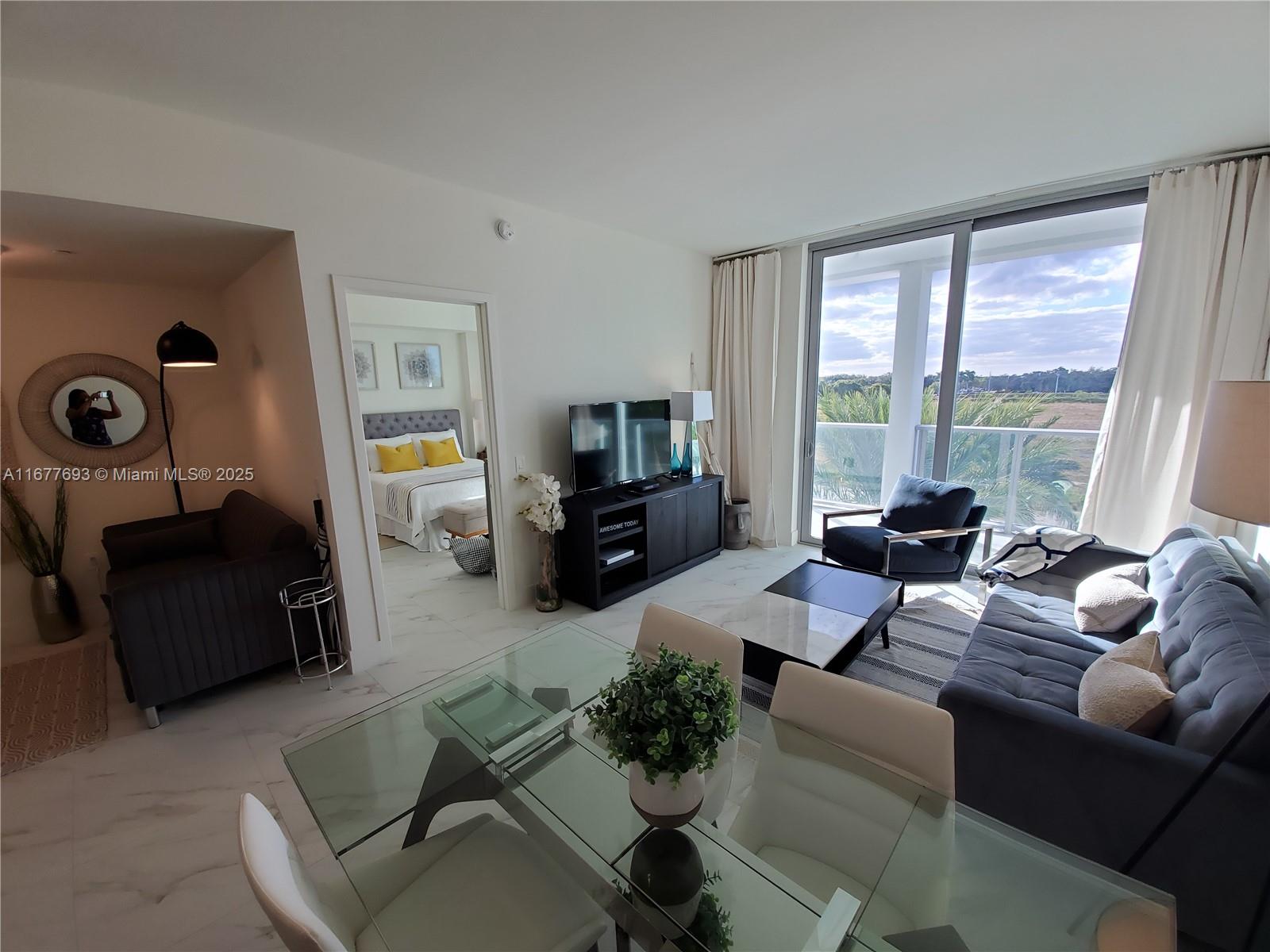 METROPICA NORTH TOWER ONE - Residential
