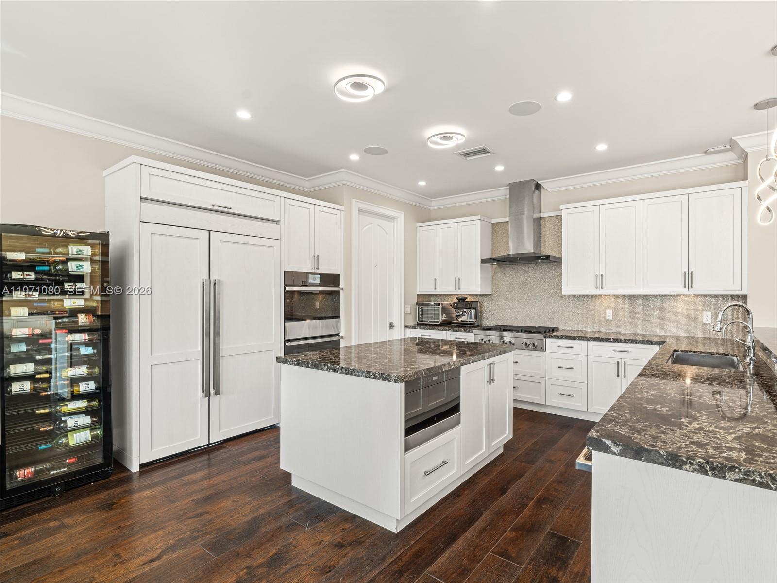 POMPANO ISLES SEC - Residential