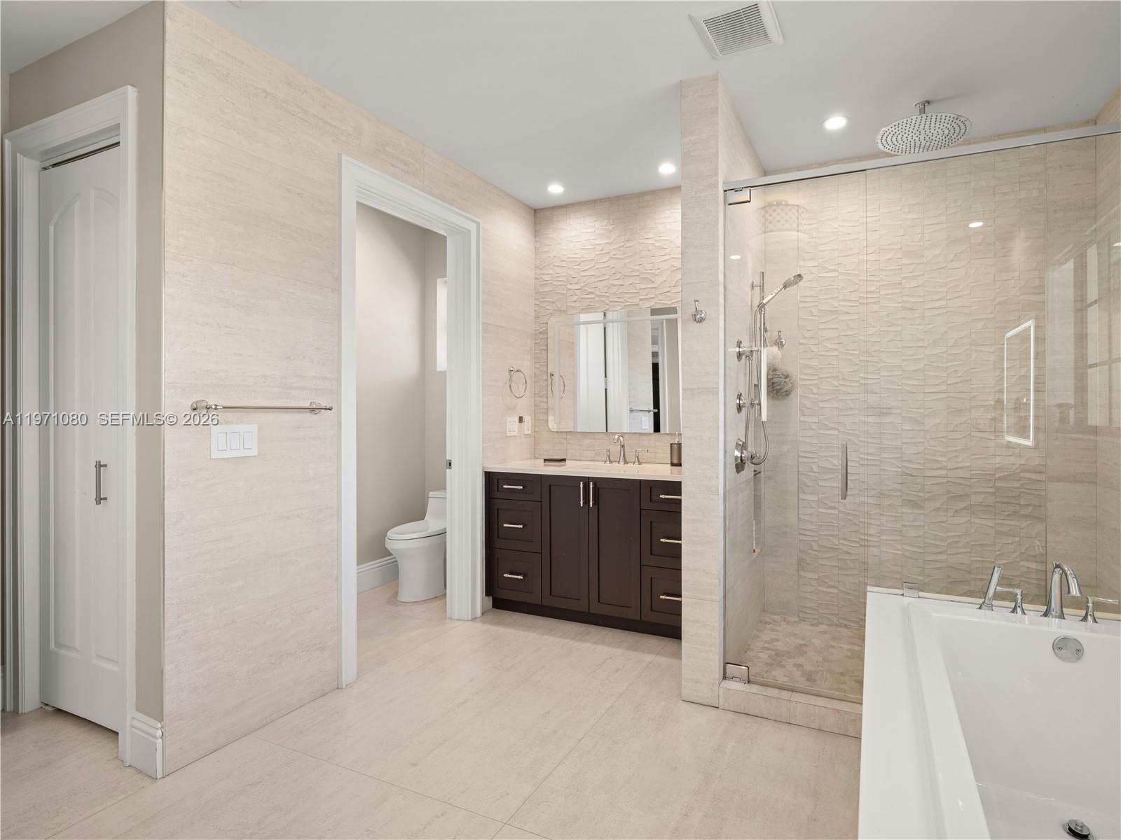 POMPANO ISLES SEC - Residential