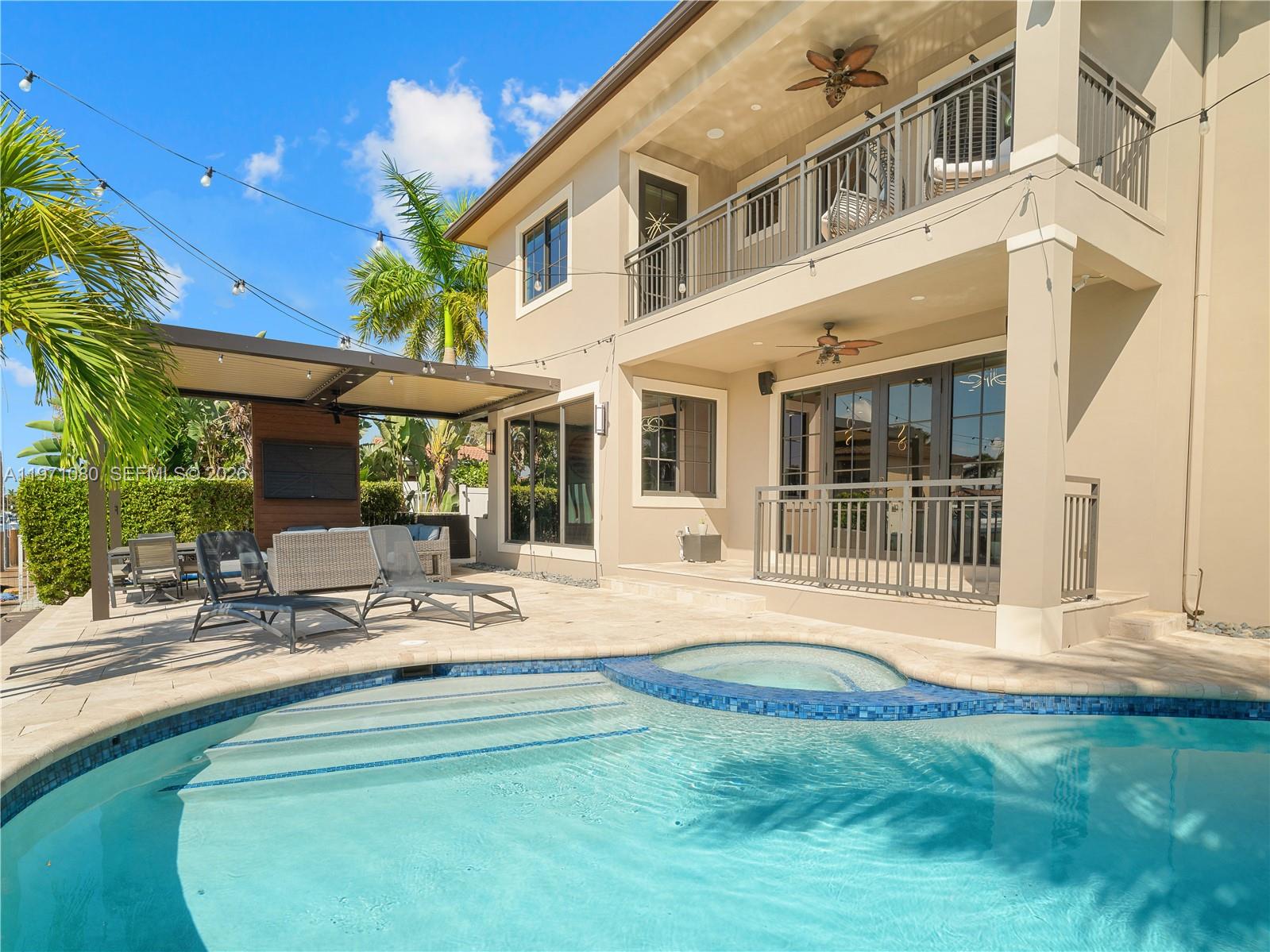 POMPANO ISLES SEC - Residential