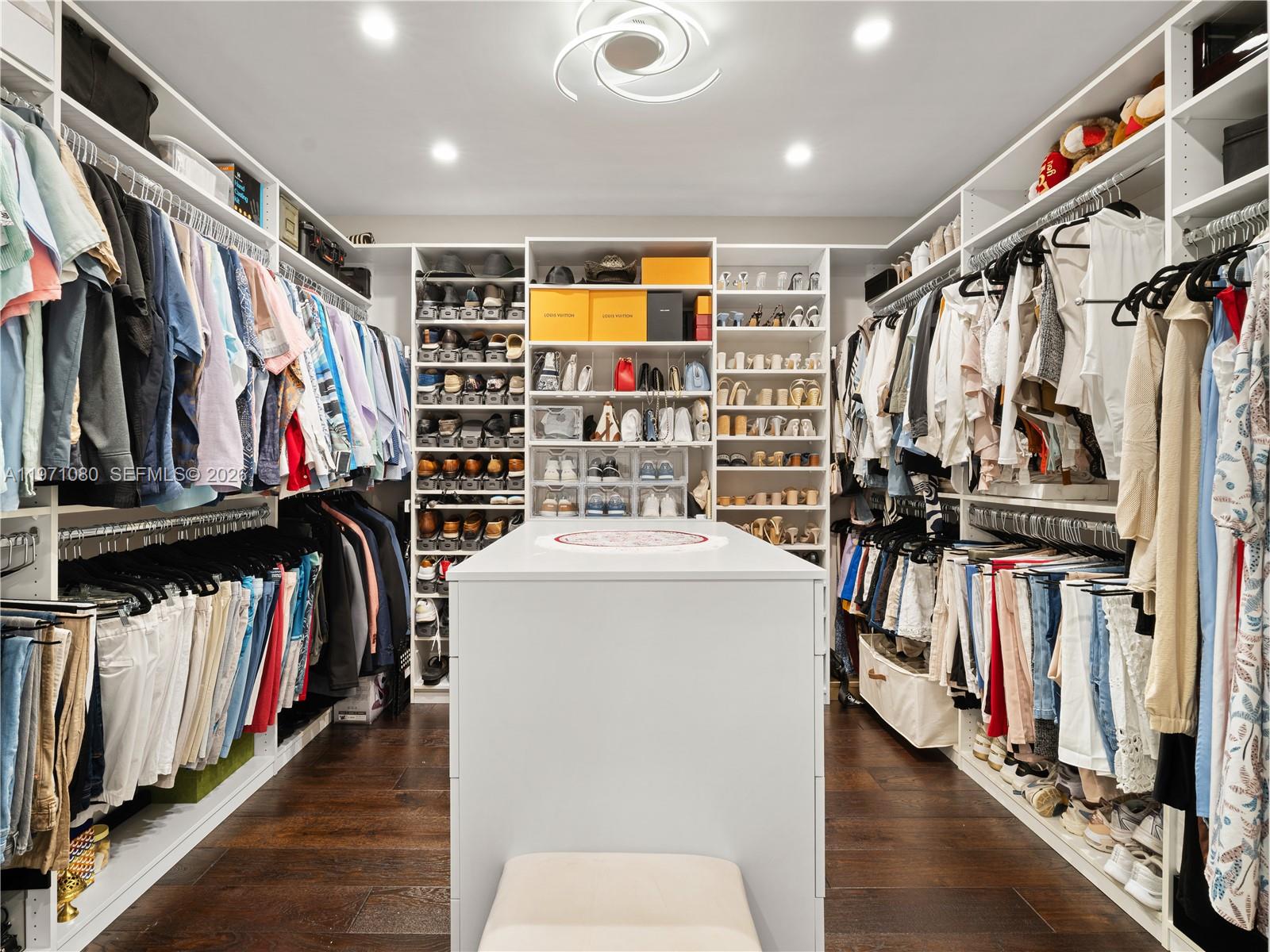 POMPANO ISLES SEC - Residential