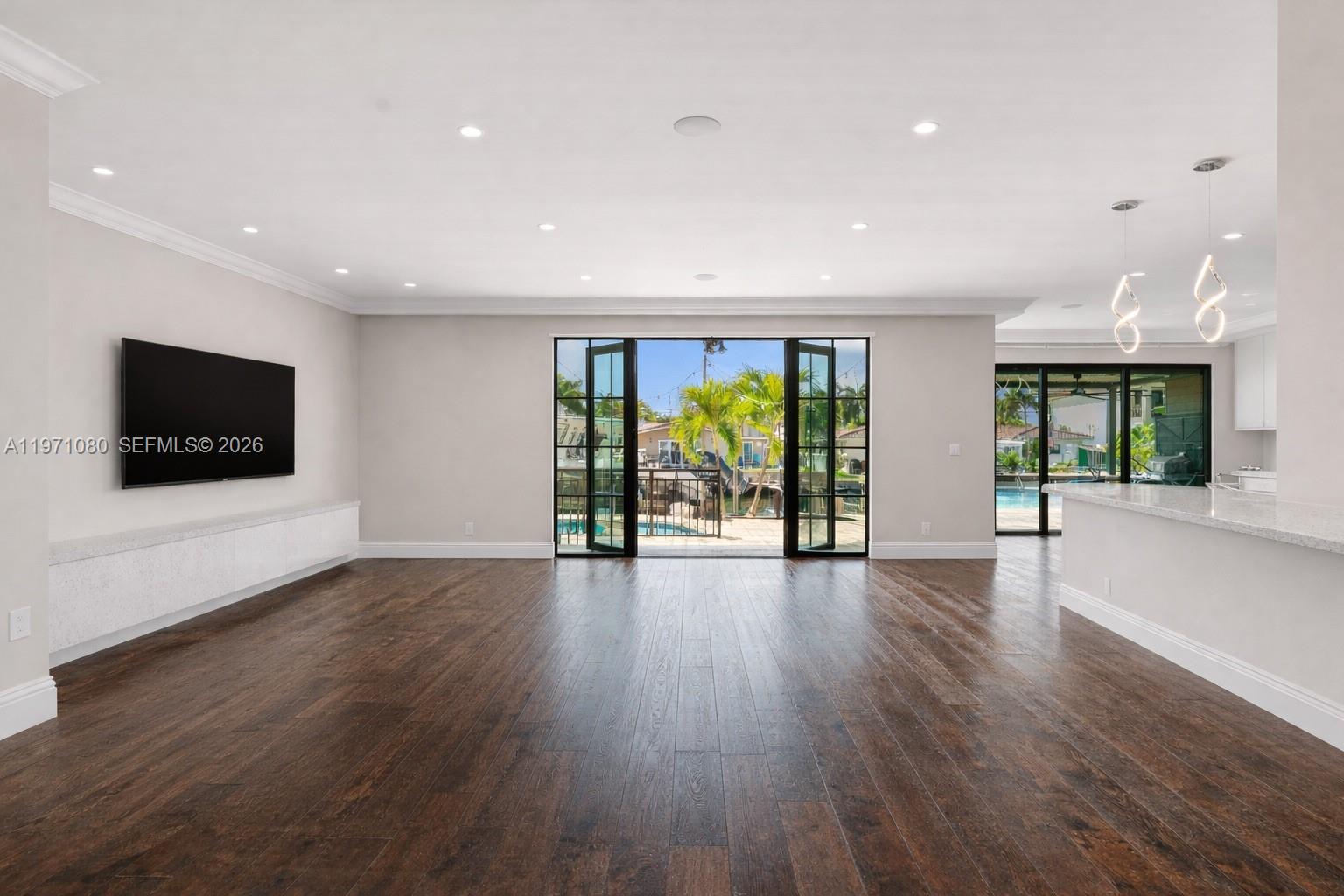 POMPANO ISLES SEC - Residential