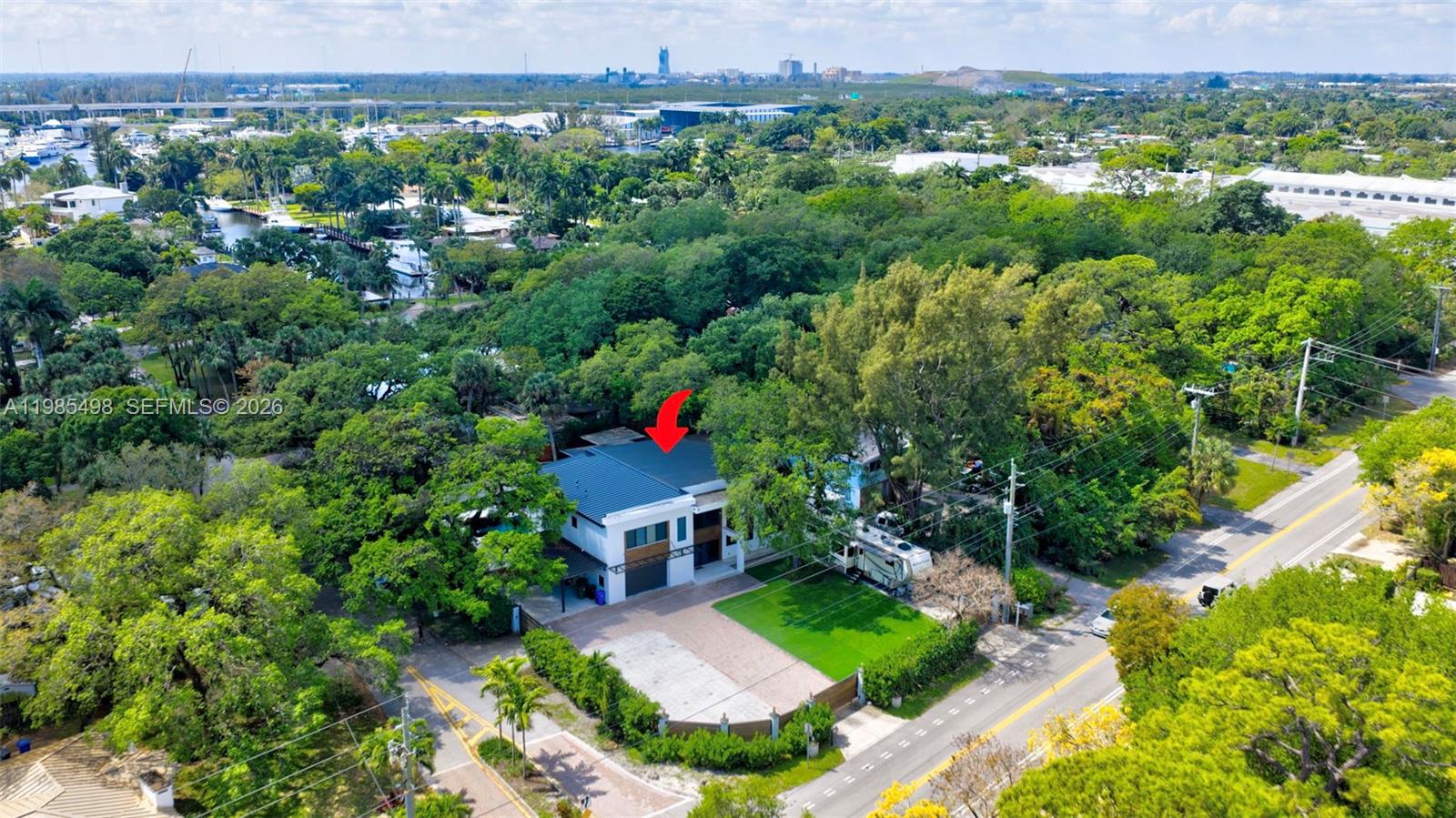 RIVERLAND MANORS - Residential Lease