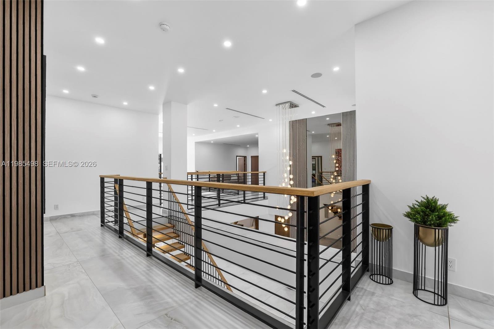 RIVERLAND MANORS - Residential Lease