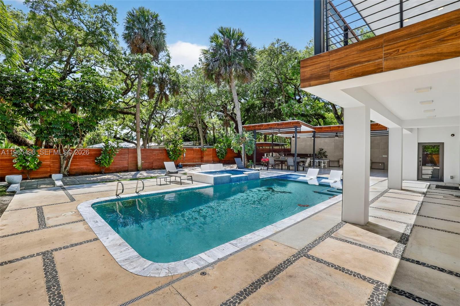 RIVERLAND MANORS - Residential Lease