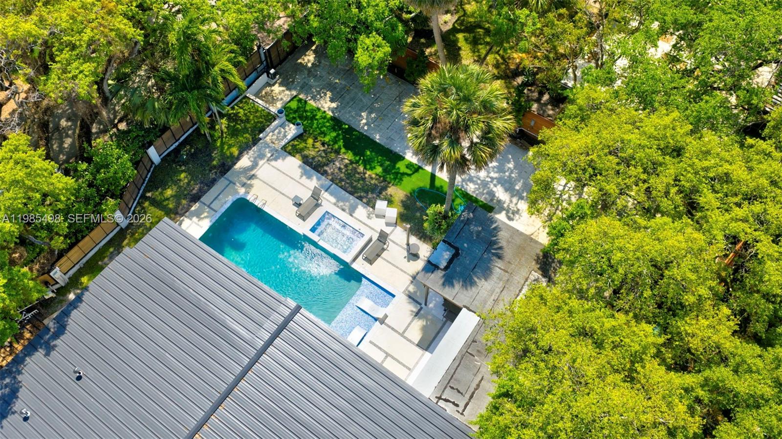 RIVERLAND MANORS - Residential Lease