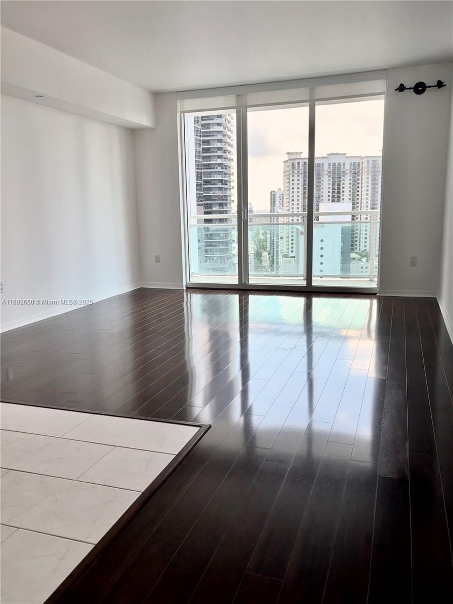 THE PLAZA ON BRICKELL - Residential Lease