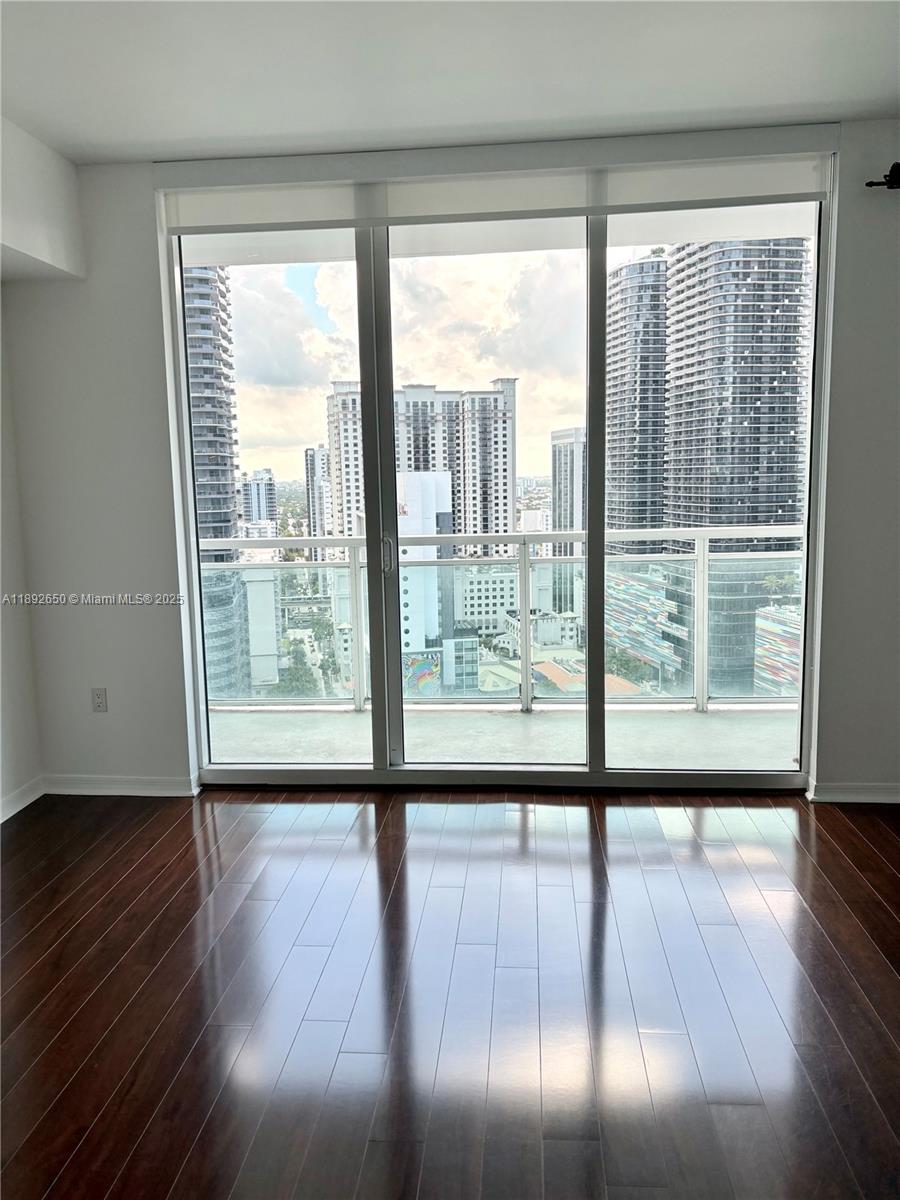 THE PLAZA ON BRICKELL - Residential Lease