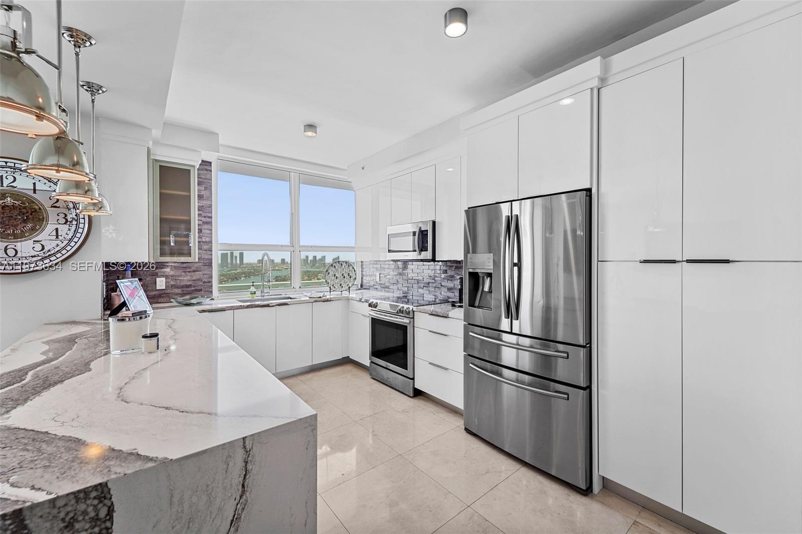 THE FLORIDIAN CONDO - Residential