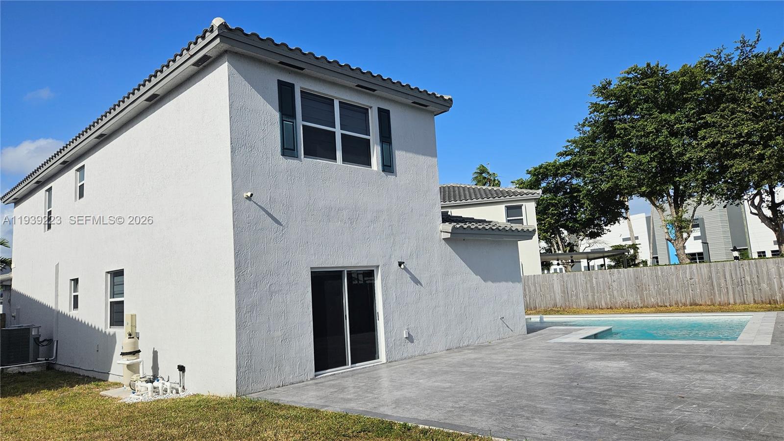 HOMESTEAD PARK OF COMMERC - Residential