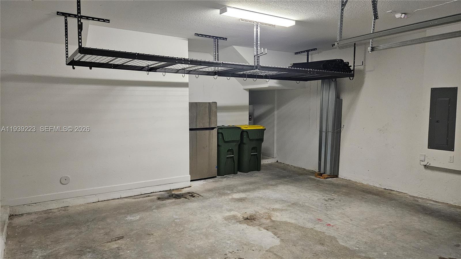 HOMESTEAD PARK OF COMMERC - Residential