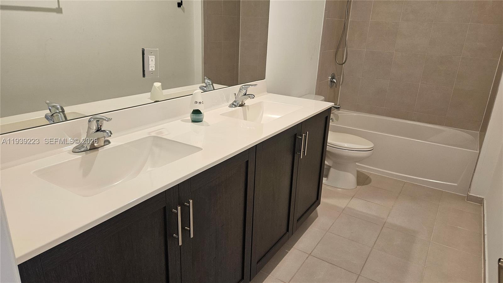 HOMESTEAD PARK OF COMMERC - Residential