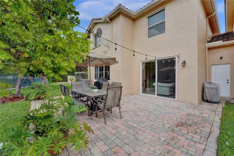 Townhouse in Miramar FL 3553 169th Ter Ter 60.jpg