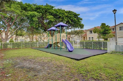 Townhouse in Miramar FL 3553 169th Ter Ter 84.jpg