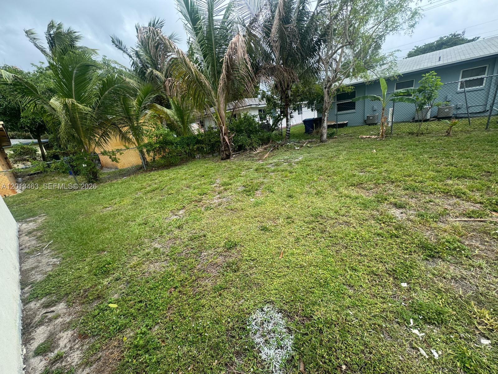 FT LAUDERDALE ESTATES - Residential Lease